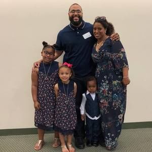 Meet your Posher, April